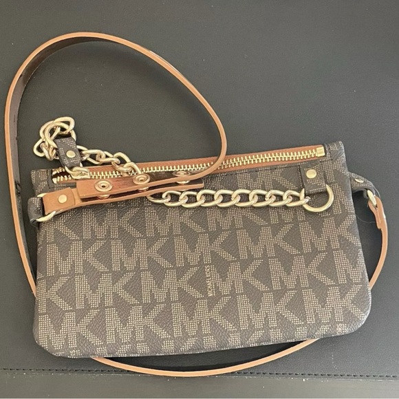 Michael Kors Handbags - Michael Kors cross body hand bag/wristlet Authentic